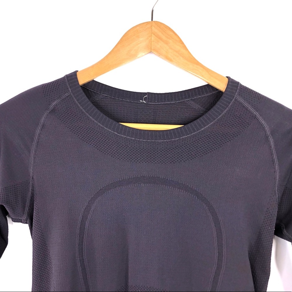 Lululemon Run Swiftly Tech T-Shirt - Picture 3 of 8